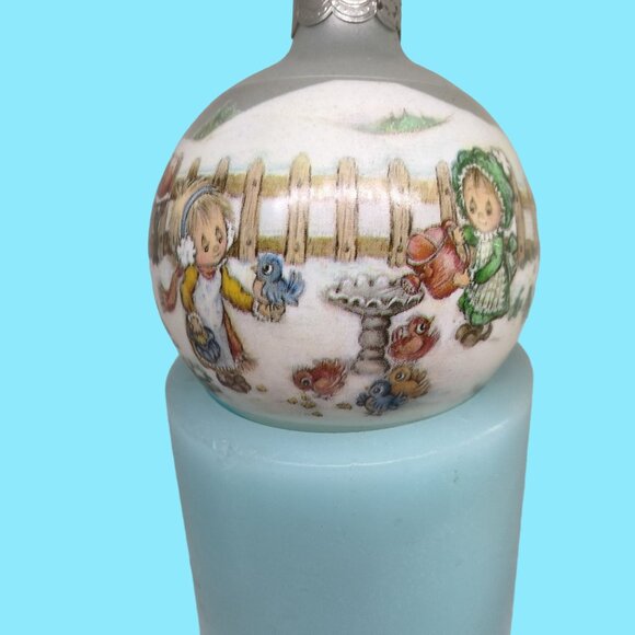 Hallmark Betsey Clark Ornament Glass Fun Friendship Christmas Season Brings 1989 - Picture 4 of 9